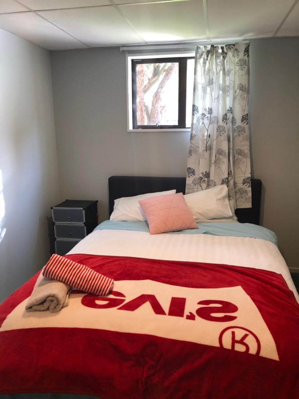 West Lake One Bedroom Accommodation Christchurch Exterior foto